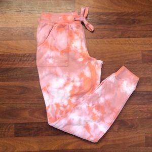 green tea | tie dye sweatpants